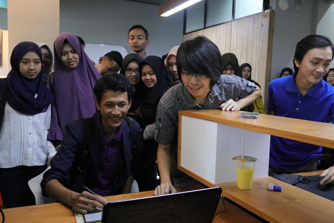 Rombongan Mahasiswa Technopreneur IIB Darmajaya Kunjungan ke Startup Game