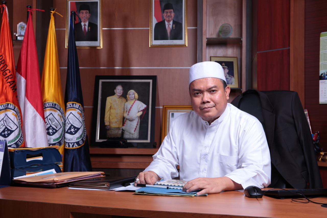 IBI Darmajaya PTS Terbaik di Provinsi Lampung | IIB Darmajaya