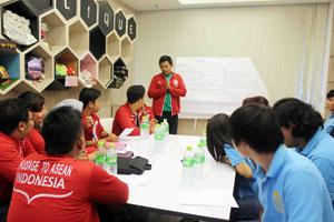 Mahasiswa IBI Darmajaya Ajarkan Tari Bedana di Thailand dan Myanmar
