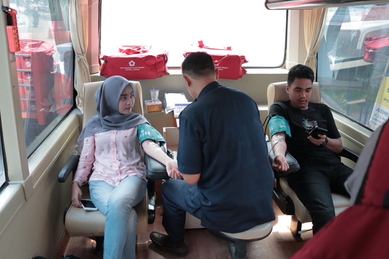 KSR PMI Darmajaya – UTD Pembina PMI Provinsi Lampung Gelar Donor Darah
