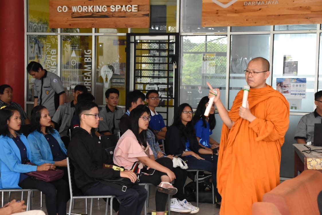 UKM Budha Darmajaya Ajak Mahasiswa Membangun Jiwa Kepemimpinan & Nasionalis