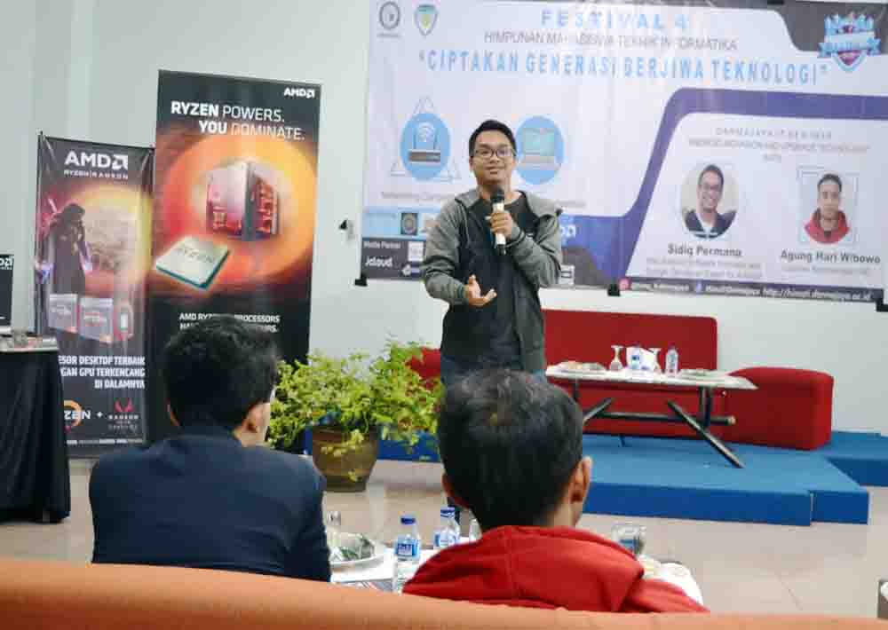 Hima TI Darmajaya Helat Seminar Inovasi Android dan Upgrade Technology