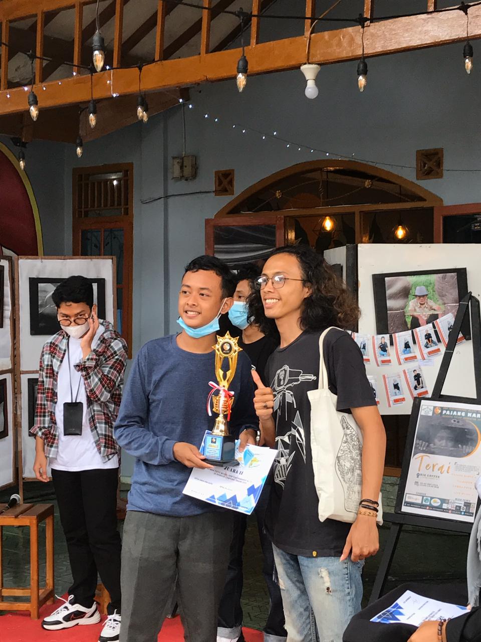 Mahasiswa Jurusan DKV ini Juara Lomba Fotografi se Bandar Lampung