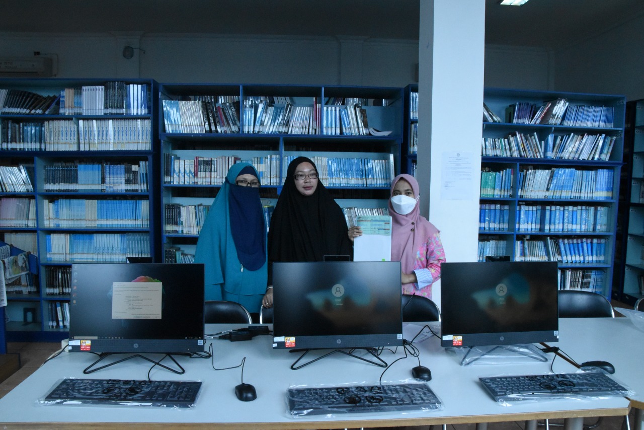 Perpustakaan IIB Darmajaya Terima 3 Unit Komputer Bantuan dari Perpusnas