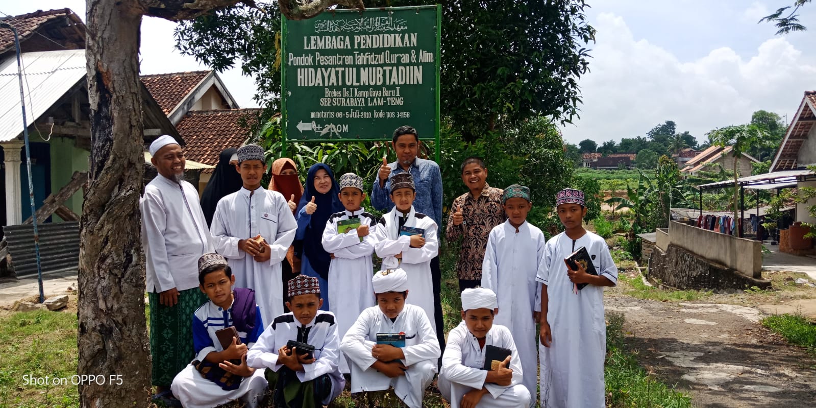 Dosen IIB Darmajaya Edukasi Pemasaran Digital kepada Santri Ponpes Hidayatul Mubtadi’in Lampung Tengah