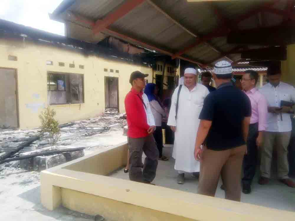 Semua Pihak Diminta Peduli Kebakaran Gedung Yayasan Dharma Wacana Metro