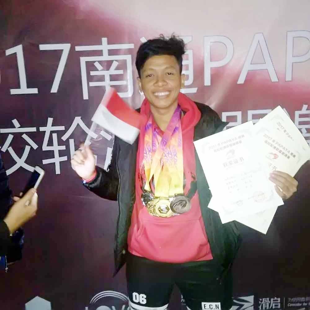 Ridho, Mahasiswa IIB Darmajaya Ukir Prestasi Internasional di Tiongkok