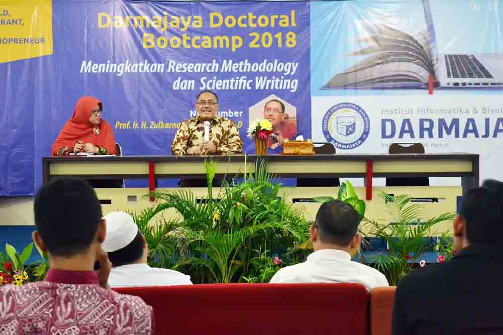 Darmajaya Doctoral Bootcamp, Prof. Zulkarnain Berbagi Kiat Kelola PTS