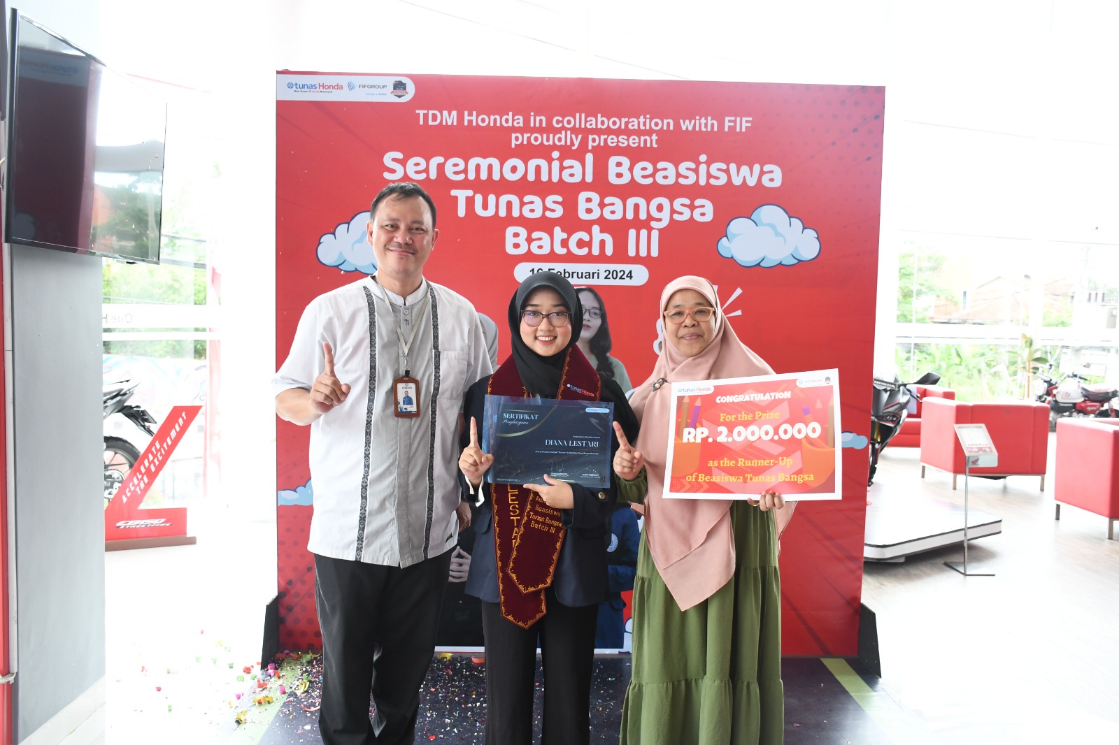 Cerita Mahasiswi di Lampung Raih Beasiswa Tunas Bangsa untuk Skripsi dan Persiapan Wisuda