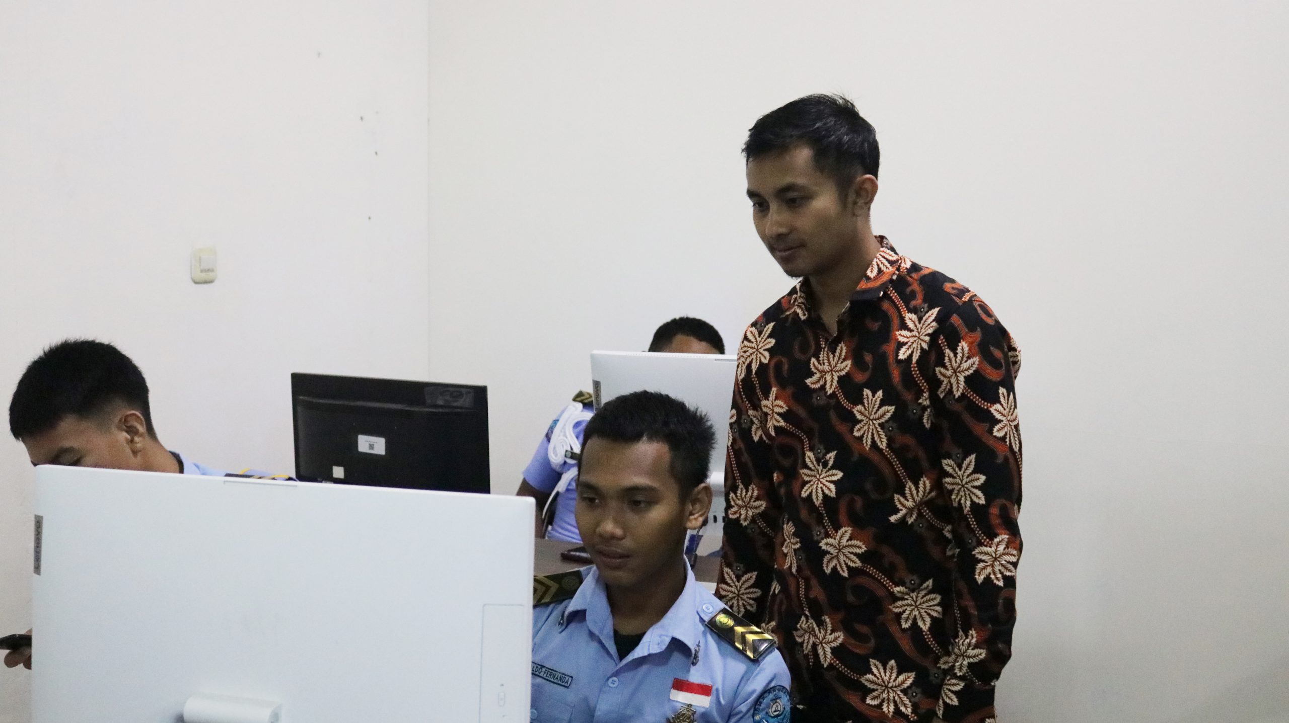 Hima Sistem Komputer – Prodi Gelar Workshop IoT kepada Pelajar SMA/SMK se–Lampung