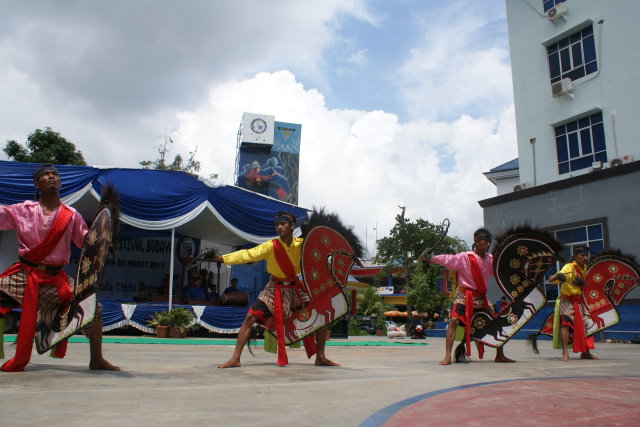 UKMBS Komunitas Biroe IBI Darmajaya gelar Pagelaran dan Festival budaya