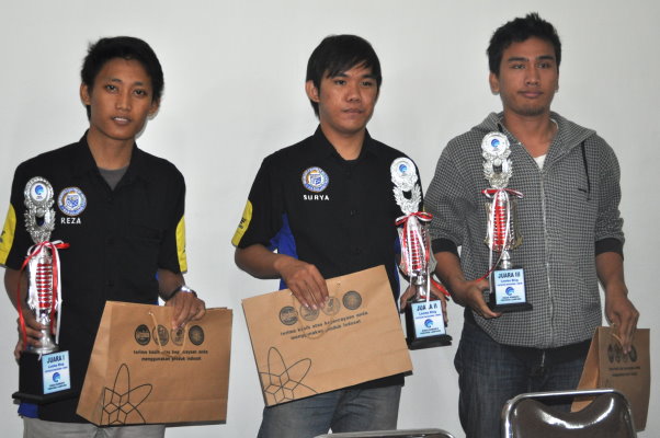 Mahasiswa Darmajaya Juara Bloger Competition Diskominfo Lampung